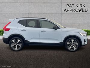 Volvo XC40 Estate Plus - Image 3