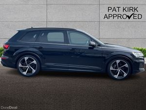 Audi Q7 Diesel Estate Black Edition - Image 4