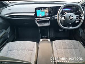 Renault Megane E-Tech EV60 220hp Techno - Image 2