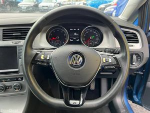 Volkswagen Golf R-LINE PACK 1.2 TSI // LOW MILEAGE - Image 4