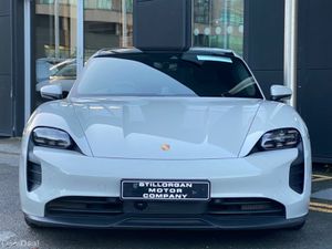 Porsche Taycan GTS Sport Turismo - Image 2