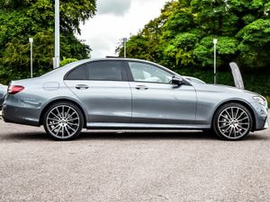 Mercedes-Benz E-Class E400d AMG Premium Plus 4Mati - Image 3