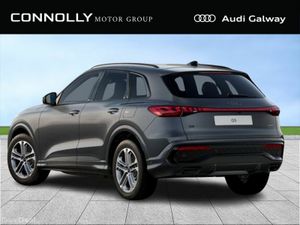 Audi Q5 €699 P/M - S LINE E HYBRID QUATTRO A/T - Image 2