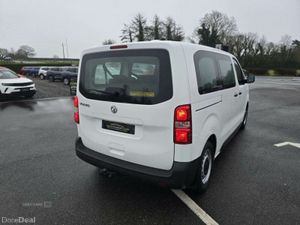 Vauxhall Vivaro Edition M - Image 4