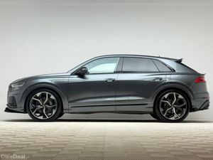 Audi Q8 55 TFSI E S LINE BLACK ED 381HP QUATTRO - Image 4