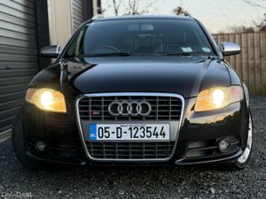 Audi S4 Quattro 4.2 - Image 2