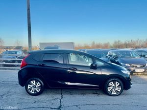 HONDA FIT 2016 (1.5, HYBRID) - Image 4