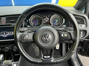 Volkswagen Golf R 4MOTION 2.0 TSI // SERVICE HISTO - Image 4