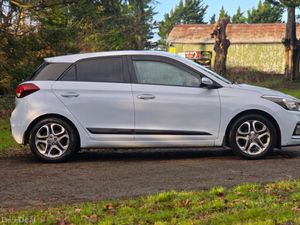2019 Hyundai i20 1.2 Petrol Delux Plus - Image 4