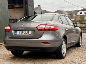 Renault Fluence 2011 automatic - Image 4