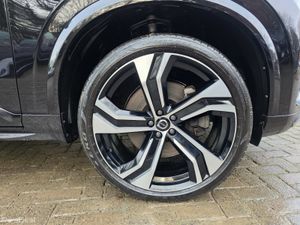 2022 VOLVO XC90 2.0 T8 INSCRIPTION AWD AUTO - Image 3