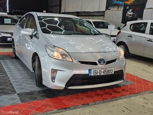 2015 Toyota Prius  Self Charging Hybrid - Image 3