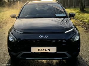 Hyundai Bayon Premium Auto - 2023 - Image 2