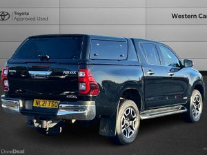 Toyota Hilux 2.8 D-4D Invincible Auto 4WD Euro 6 ( - Image 2