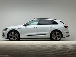 Audi e-tron 55 VORSPRUNG QUATTRO - Image 4