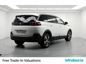 Peugeot 5008 1.2 PureTech 130bhp Allure - Image 3
