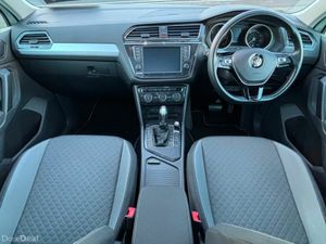 Volkswagen Tiguan SUNROOF 2.0 TDI COMFORTLINE DSG - Image 2