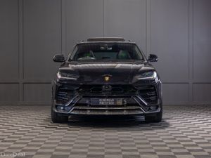 2021 Lamborghini Urus V8 - Image 2