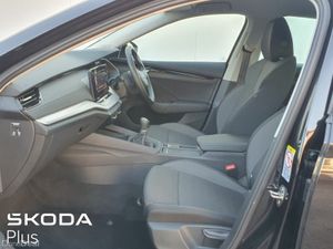 Skoda Octavia Selection 2.0TDI 115HP "Frank Hogan - Image 4