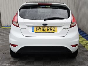 2016 Ford Fiesta 1.0 Petrol ZETEC - Image 4
