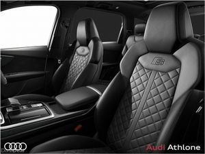 Audi Q7 3.0TFSIe 483BHP quattro Competition Tip-Tr - Image 4