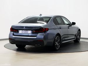*21* 2021 BMW 5-Series 2.0 M-SPORT - Image 4