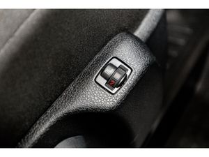 Citroen Spacetourer ë-You XL 9 Seats 75kWh Auto 13 - Image 4