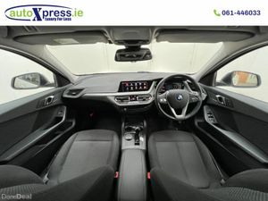 BMW 1-Series 118D PLAY Automatic - Image 2