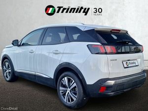 Peugeot 3008 LOW MILEAGE ** 1.5 BLUEHDI 130BHP ** - Image 3