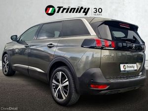 Peugeot 5008 7 SEAT ** 1.5 BLUEHDI ** 130BHP ** AL - Image 3