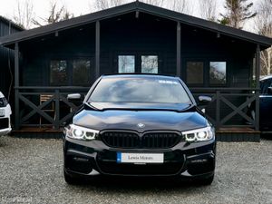 2020 BMW 530e M Sport, Ivory White Leather - Image 2