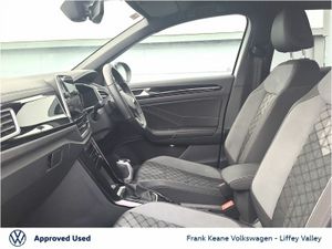 Volkswagen T-Roc R-LINE 75 AUTO 1.5 TSI D7F 150HP - Image 4