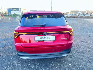 MG MGS5 2026 Offer €2000 booster - Image 2