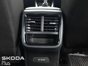 Skoda Octavia **AMBITION MODEL** 2.0TDI 115BHP - Image 4