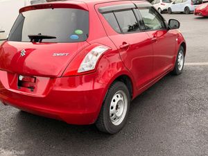 SUZUKI SWIFT 2015 RED - Image 2