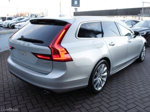 2.0D4 MOMENTUM  LUXURY PLUS  AUTOMATIC  98,000 KMS - Image 4