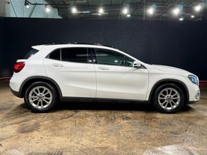 Mercedes-Benz GLA 1.6 AUTOMATIC - ALLOY WHEELS - M - Image 3