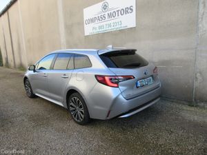 Toyota Corolla 1.8 HYBRID AUTOMATIC - Image 4