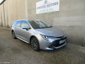 Toyota Corolla 1.8 HYBRID AUTOMATIC - Image 2