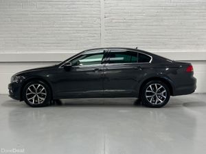 Volkswagen Passat SEL 2.0TDI 150bhp 4dr DSG Auto - Image 4