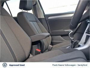 Volkswagen T-Roc *Life* 1.0 TSI 110HP Manual @Fran - Image 4