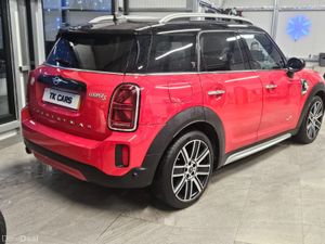 21 MINI COUNTRYMAN COOPER EXCLUSIVE PLUG IN HYBRID - Image 3