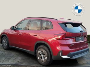 BMW iX1 iX1 eDrive20 Sport - Image 2