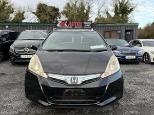 12 Honda Fit  Hybrid - Image 3