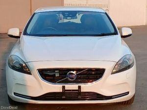 2015 Volvo V40 Low milage - Image 2