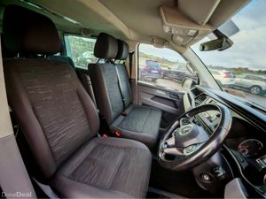 VOLKSWAGEN TRANSPORTER SE TDI S-A SHUTTLE - Image 4