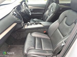 Volvo XC90 T8 "Plug In Hybrid" Plus (Dark Theme), - Image 4