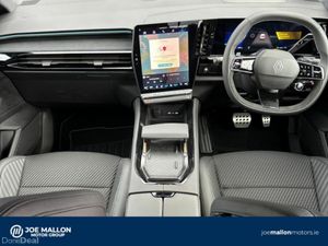 Renault Austral techno esprit Alpine E-Tech 200 Au - Image 4