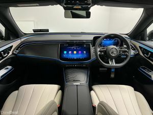 Mercedes-Benz E-Class 300de AMG - 20 Inch Alloys - - Image 4