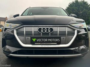 Audi e-tron 50 QUATTRO TECHNIK 22" WHEELS 12 MONTH - Image 3